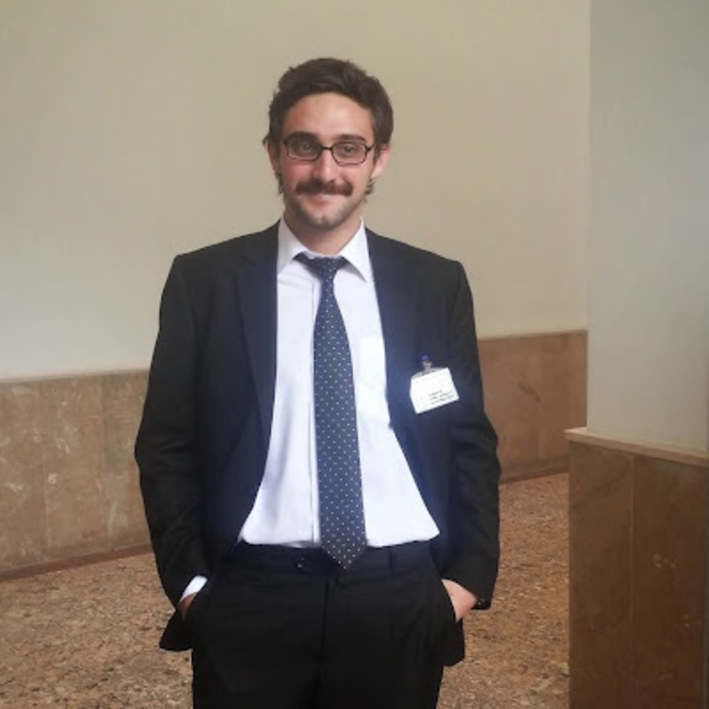 Meet your Posher, Niyazi